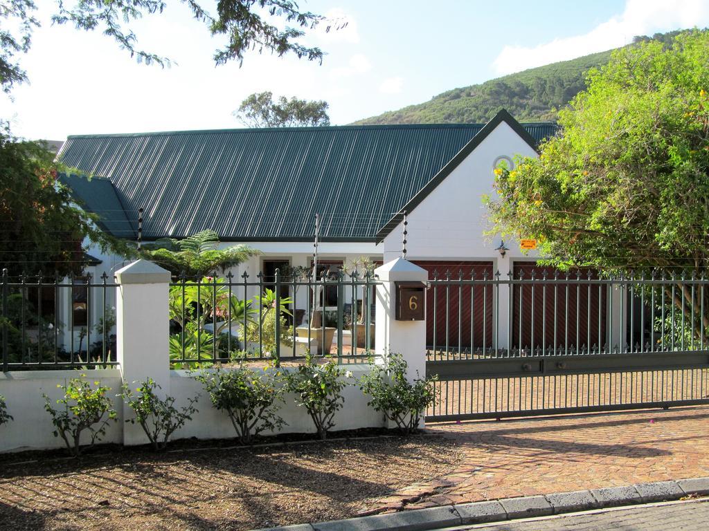Luxury Secure Flat Apartment Plattekloof Exterior photo